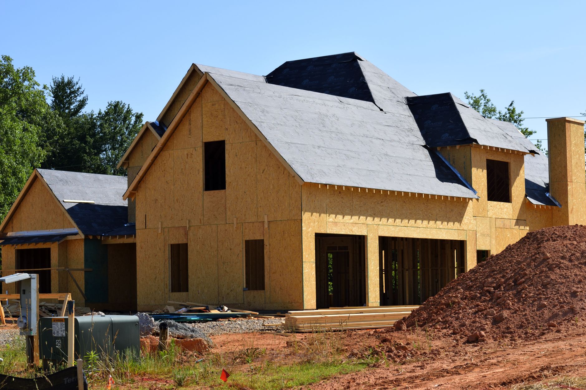 Modern new development homes with spacious layouts and sustainable design in a thriving community.